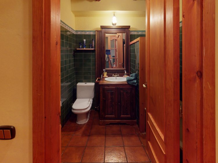 Borda-duplex-Bathroom.jpg